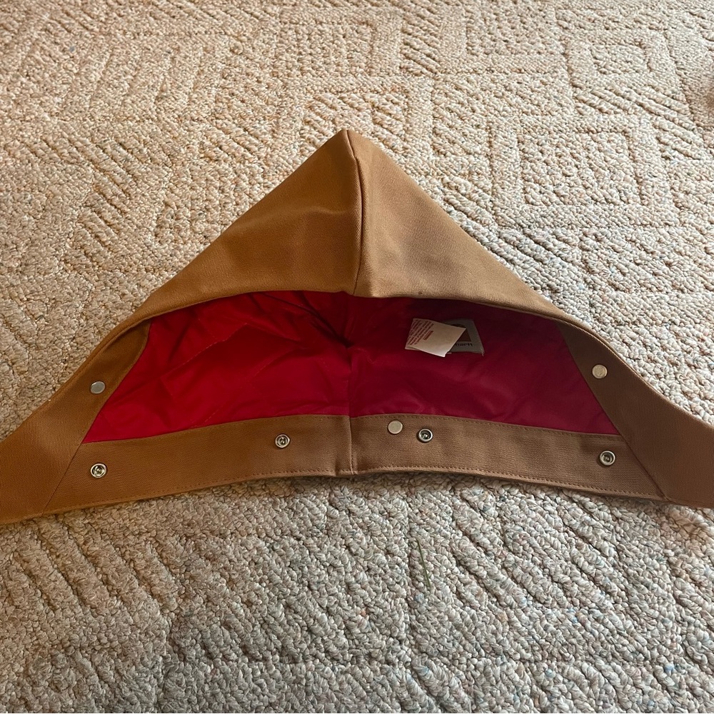 Carhartt Brown Hat with Durable Fabric and Simple Design - Picture 5 of 7